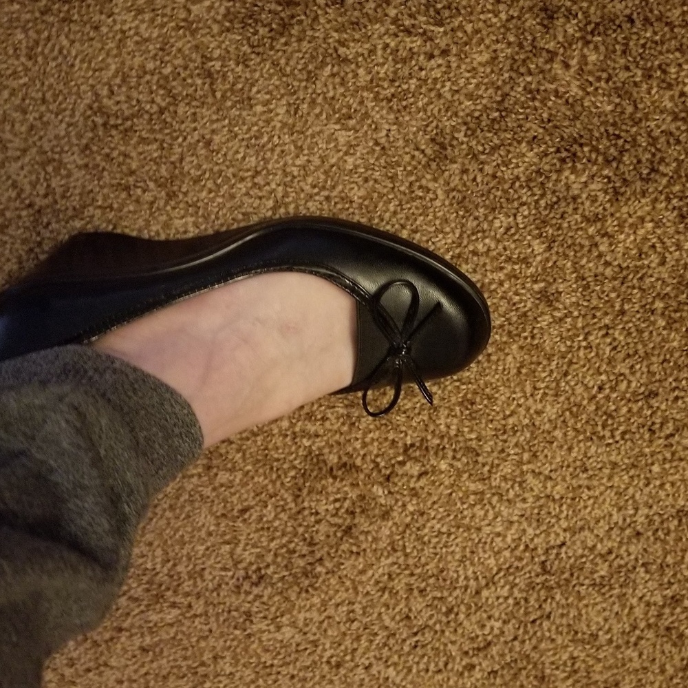 Shoes - Picture 2 of 3